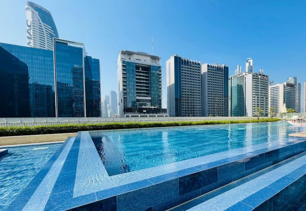 Vera Residences By Damac I 1Br Luxury Aparthotel Dubaj Exteriér fotografie